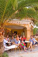 Hotel Apartamentos Cala Santanyi