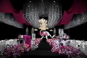 Holiday Inn Chengdu Qinhuang by IHG