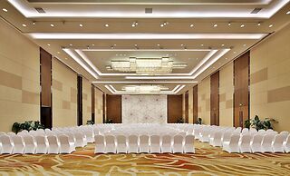 Holiday Inn Chengdu Qinhuang by IHG