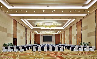 Holiday Inn Chengdu Qinhuang by IHG