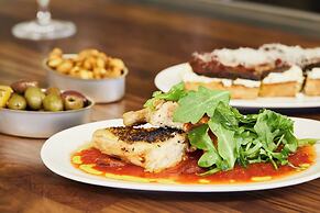 AC Hotel by Marriott Miami Aventura