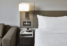 AC Hotel by Marriott Miami Aventura