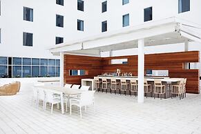 AC Hotel by Marriott Miami Aventura