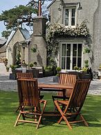 Parc Le Breos House