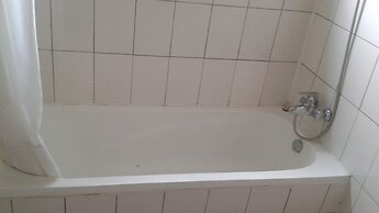 Kangle Plaza Hotel – Ngen Junction