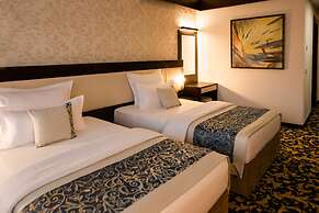Malak Regency Hotel