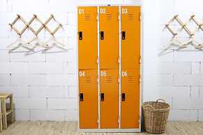 Norn Nung Len Cafe & Hostel