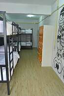 Norn Nung Len Cafe & Hostel