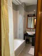 Khamsum Inn