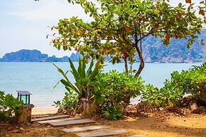 Amatapura Beach Villa 10