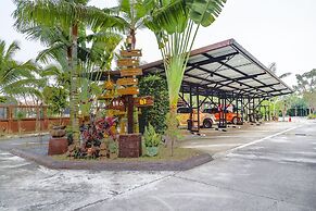 Capital O 727 Be One Resort