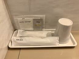 Nesthotel alt. Meguro Station