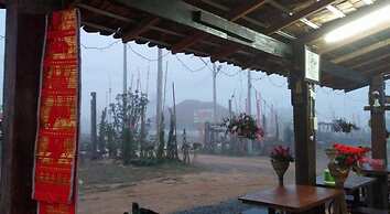 Heun Baan Rong Khun Resort