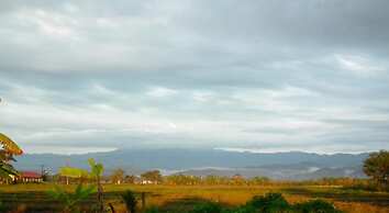 Heun Baan Rong Khun Resort