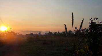 Heun Baan Rong Khun Resort