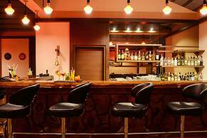 Purple Palms Resort & Spa