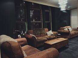 The Mount Rooms