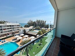 GrandBlue Resort