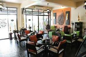 Chita Coffee & Guesthouse