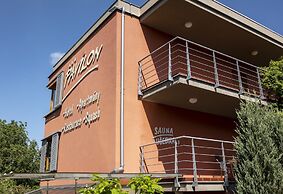 Hotel Pavilon