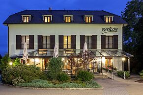 Hotel Pavilon