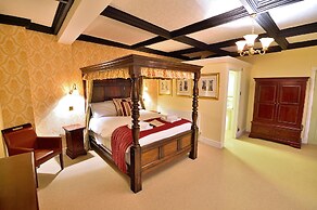 The Angel Hotel