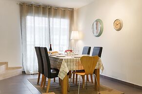 Apartamentos Cornellalux