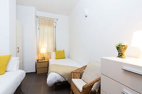 Apartamentos Cornellalux