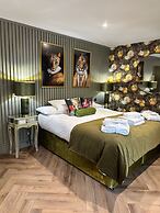 OYO The Townhouse