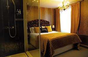 OYO The Townhouse