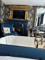 OYO The Townhouse