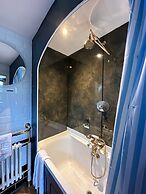 OYO The Townhouse