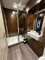 OYO The Townhouse