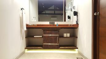 R Degrees Boutique Hotel & Spa