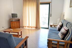 Akisol Armação Pera Beach