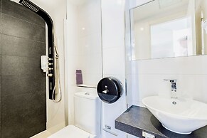 Bristol Sunset Beach