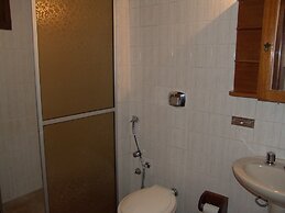 La Alhambra Apart Hotel