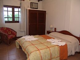 La Alhambra Apart Hotel