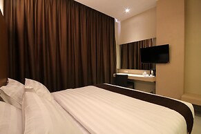 OS Hotel Airport Batam