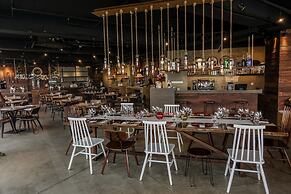 Hue Hotels and Resorts Puerto Princesa Managed by HII