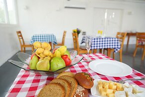 Hotel Erettz Zeelim