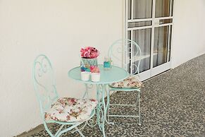 Hotel Erettz Zeelim