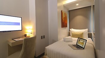 The Mini Suites - Eton Tower Makati