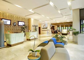 Grand Livio Kuta Hotel