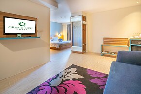 Grand Livio Kuta Hotel