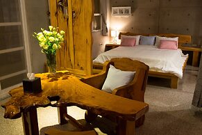 Water Reflections At Ease