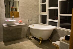 Water Reflections At Ease