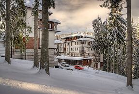 Green Life Family Apartments Pamporovo