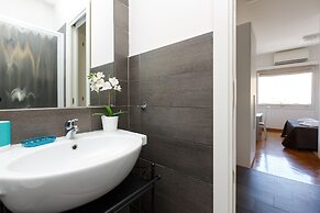 Roma Trastevere Relais Guest House