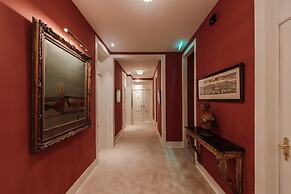 Dear Lisbon - Palace Chiado Suites